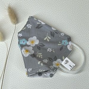 Floral and polkadot 3 layer cotton fabric reversible face mask